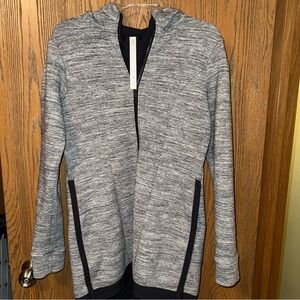 Lululemon Pick Your Path Gray Heathered Jacket, Size 6, EUC